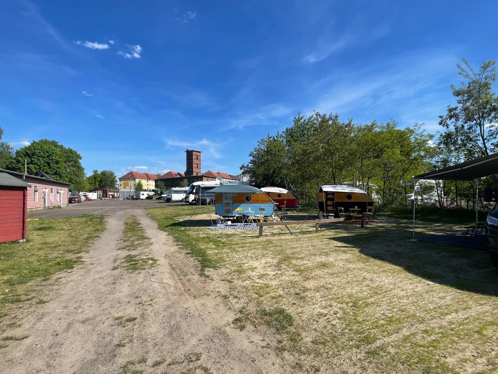 Cabrio-Wohnwagen Hotel Brandenburg  Bagian luar foto